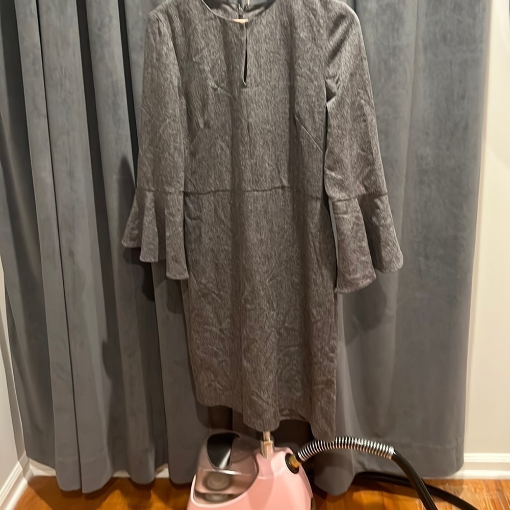 Ann Taylor gray bell sleeve dress